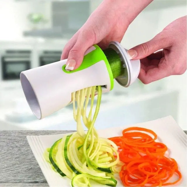 Time-saving vegetable cutter for quick and precise preparation of your favorite dishes.